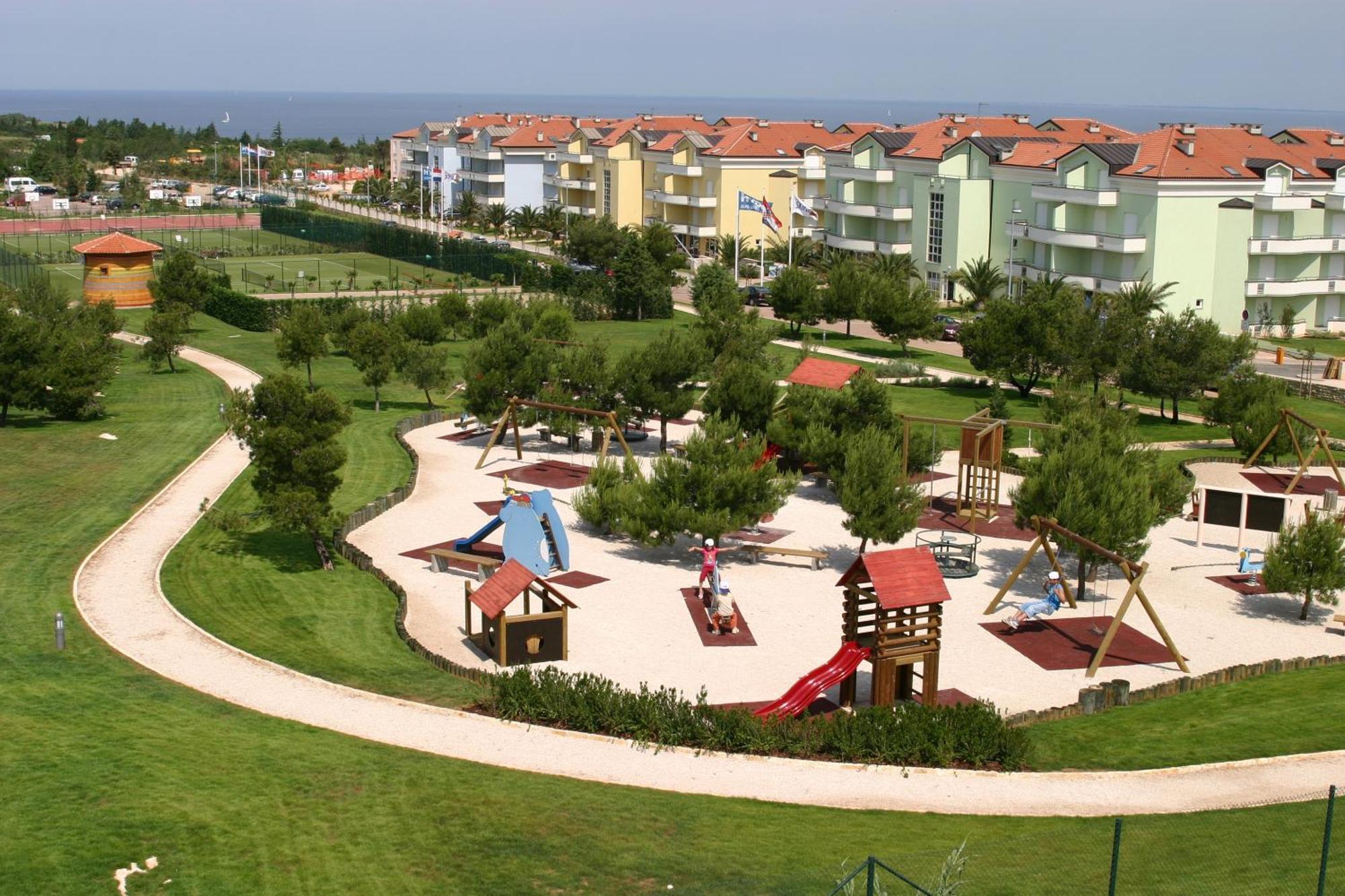 Skiper Apartments & Golf Resort サヴドリア エクステリア 写真